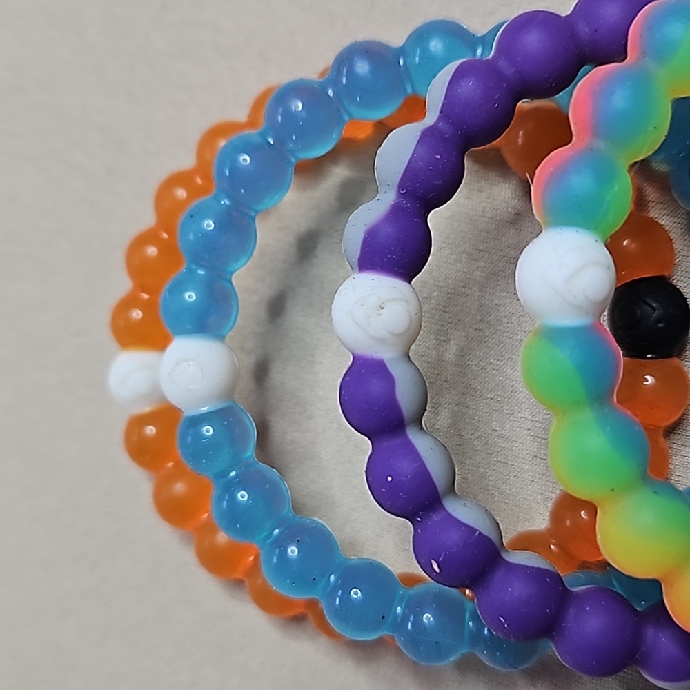 Lokai Set Of 4 Braclets Multi Color Size Small - image 8